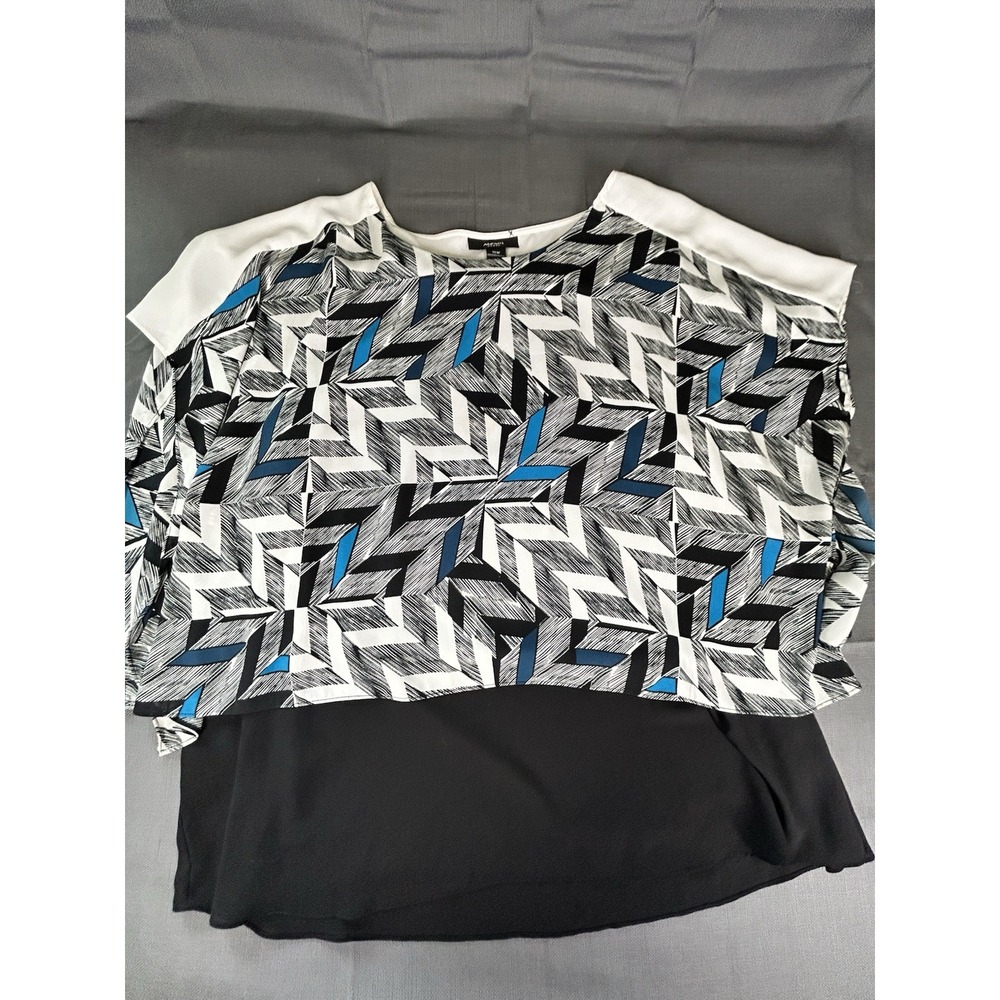 Alfani‎ Woman 16W Blouse Geometric Layered Black White Blue Short Sleeve Top